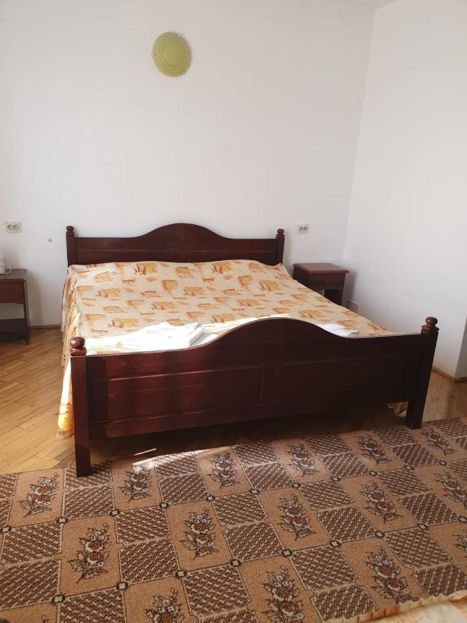 Motel Balcost Piatra Neamt Luaran gambar